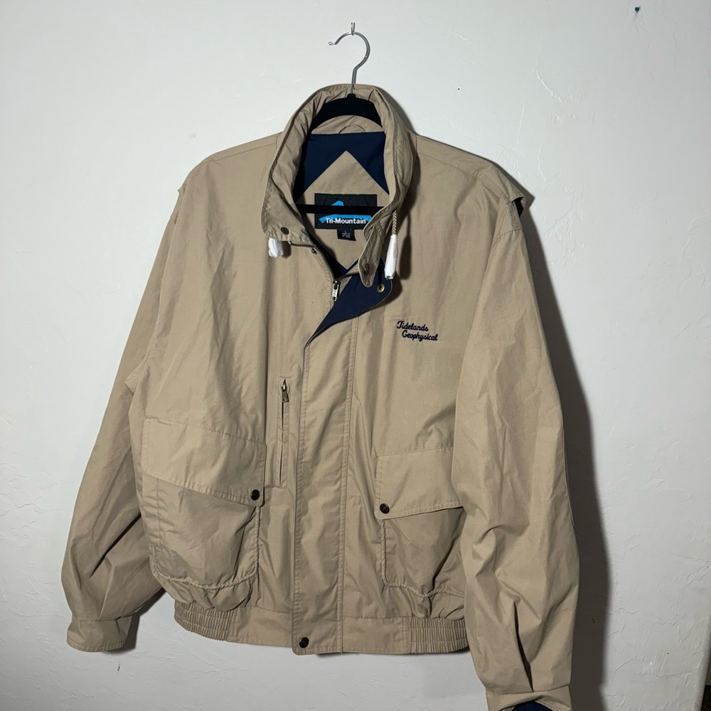 Tri-Mountain  Light‎ Jacket Men’s Large